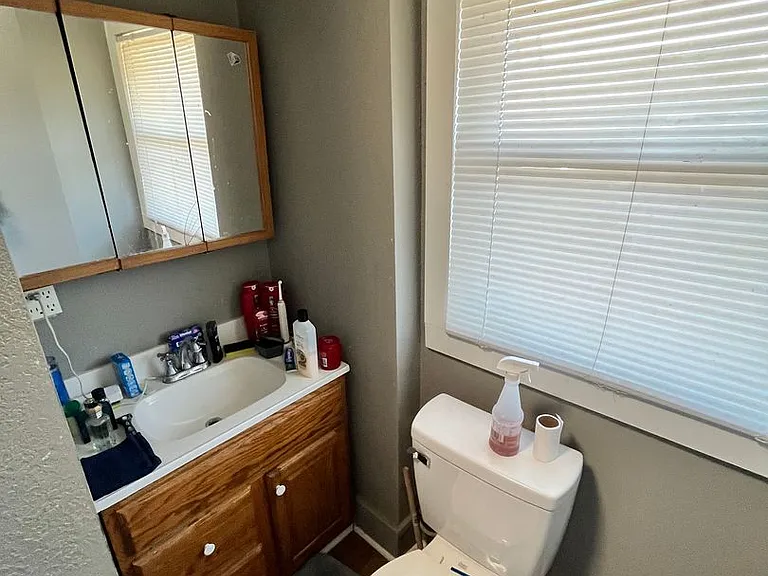 3309 University Ave — Photo 19