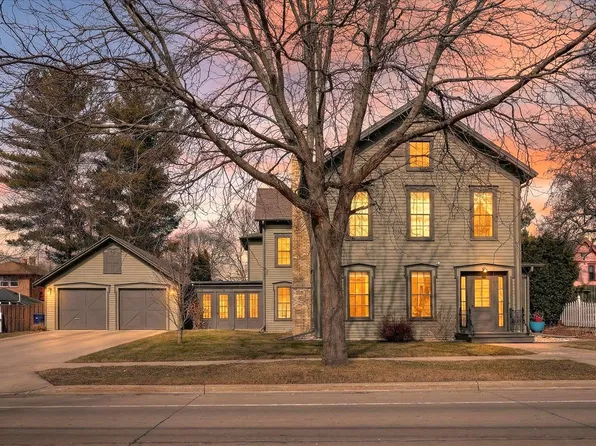 611 E Court St, Janesville, WI 53545