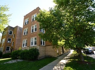 4749 W Roscoe St APT 2, Chicago, IL 60641