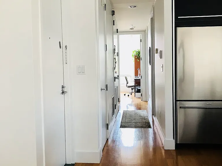 219 Withers St #3B — Photo 3