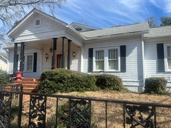 262 N Main St, Brundidge, AL 36010