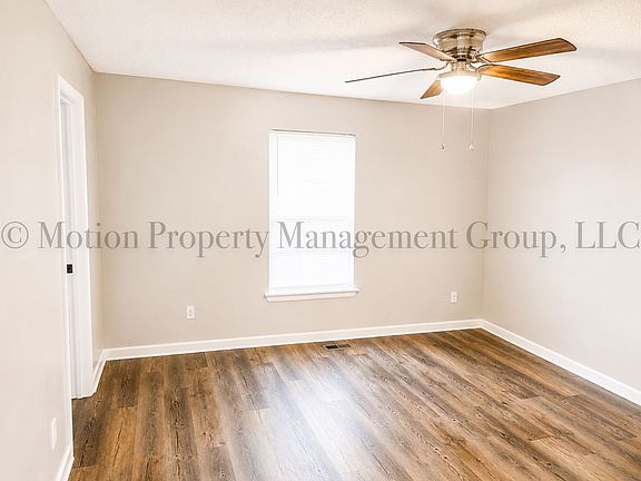 5th image of 1816 S Holly St