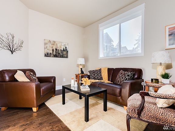 3rd image of 20627 1st Ave W