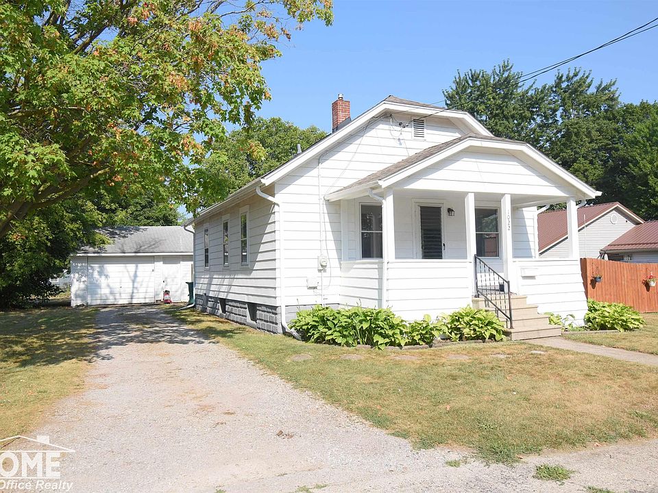 1st image of 1022 S Lyon St