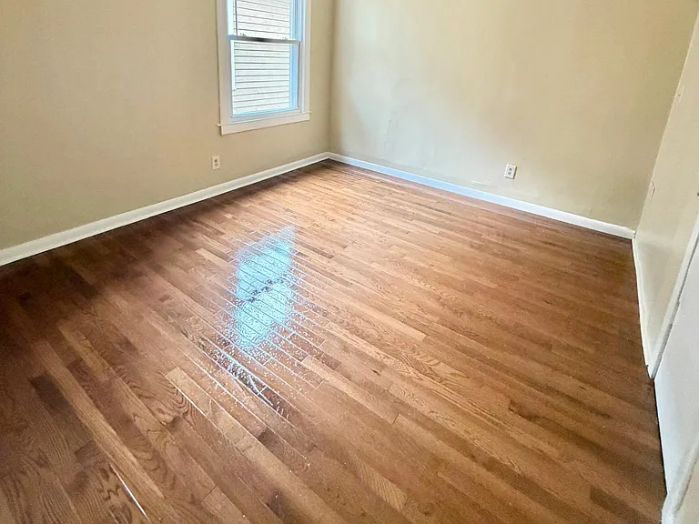 469 Huntington St #2 — Photo 6