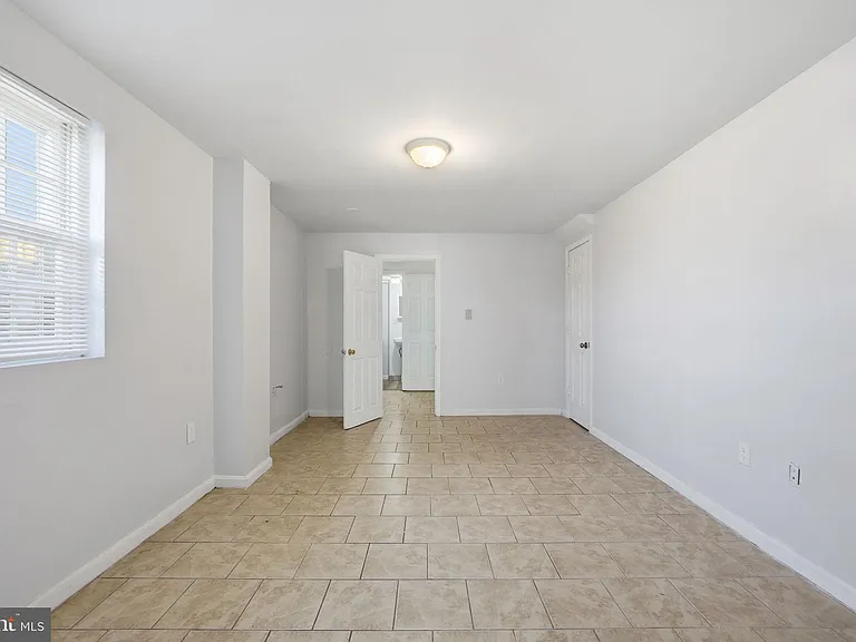 11107 Hudee Ct — Photo 6