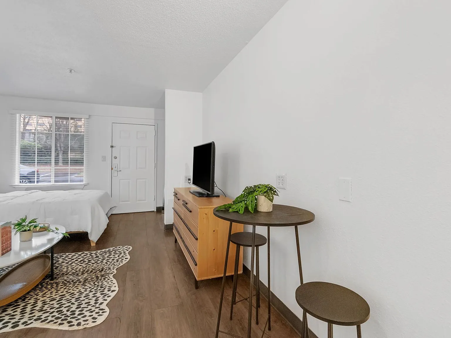 Vivo Living Arbor View — Photo 4