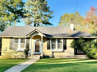 84 Snider St, Grenada, MS 38901