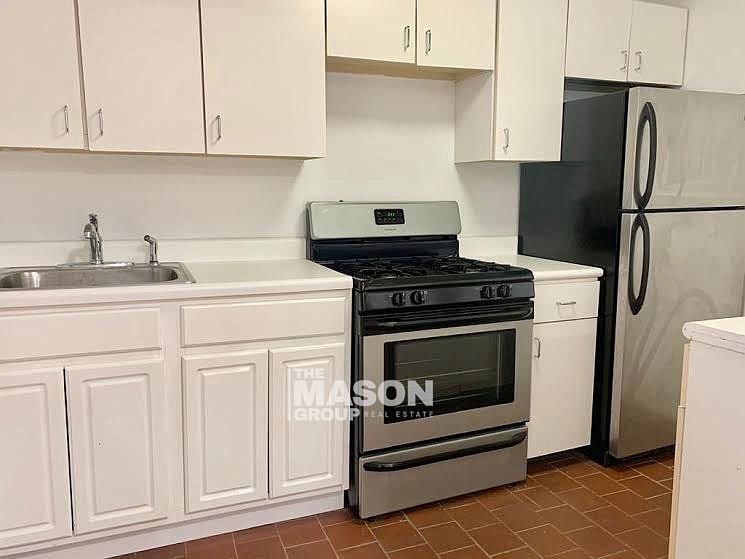 1st image of 171 E 81st St #2N