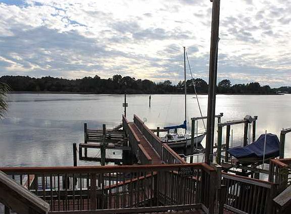 3rd image of Riverside Condo