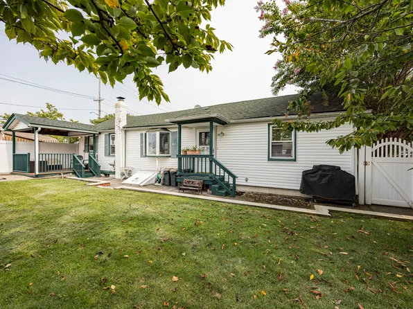 355 Dormans Court image 14 of 20