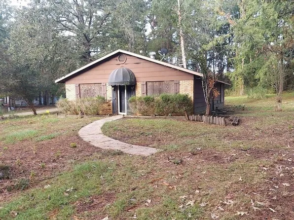 447 Edgemere Ave, Hallsville, TX 75650