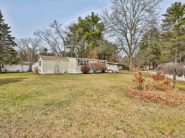13 Satin Avenue, Nashua, NH 03062