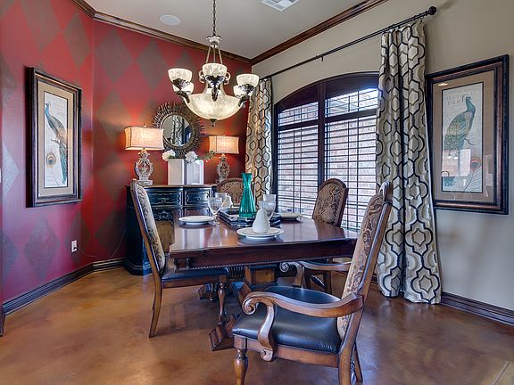 3rd image of 908 W Nandina Way