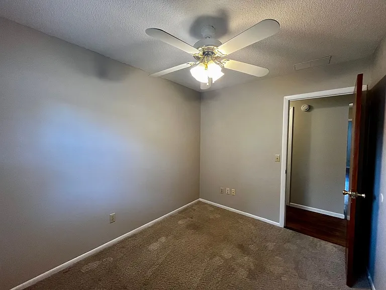 2714 Allegany Ave — Photo 22