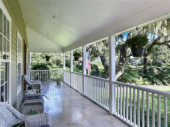 3rd image of 7826 N Leewynn Ct