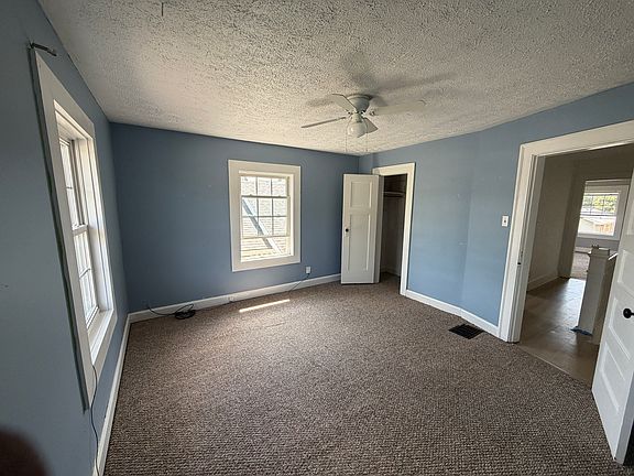 4th image of 2762 Shelby St #2762