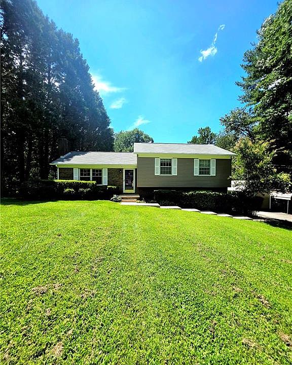 1st image of 406 Laurel Mountain Rd