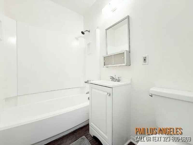 Studio, 1.0 bath, 400 sqft, $1,595 — Photo 4