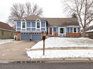 12400 W 101st St, Lenexa, KS 66215