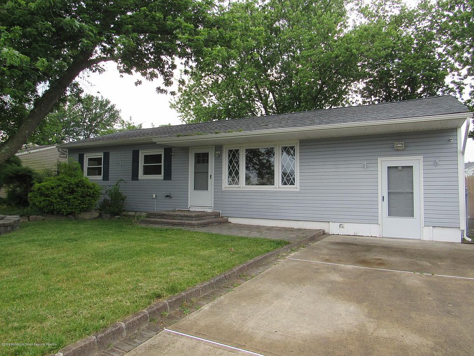1st image of 798 Bermuda Dr