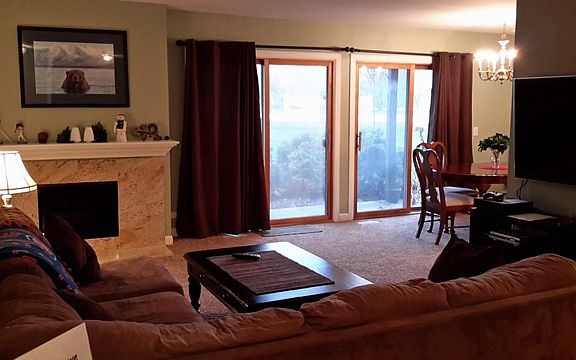 3rd image of 321 Woodbury Ct APT B1