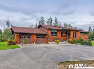 5380 Anderson Rd, Fairbanks, AK 99709