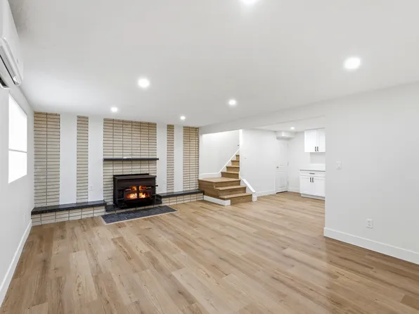 8284 S 745 E, Sandy, UT 84094
