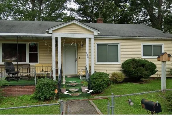 100 Frances St, Easley, SC 29640