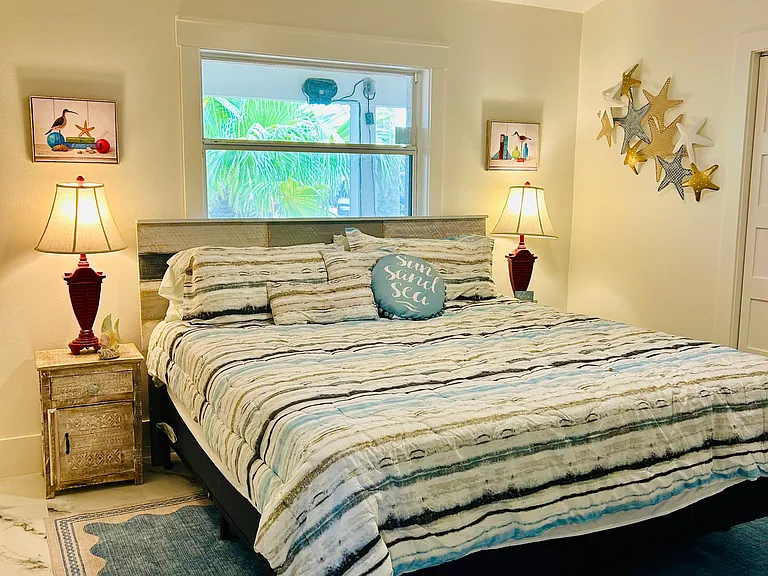 608 Key Royale Dr — Photo 11