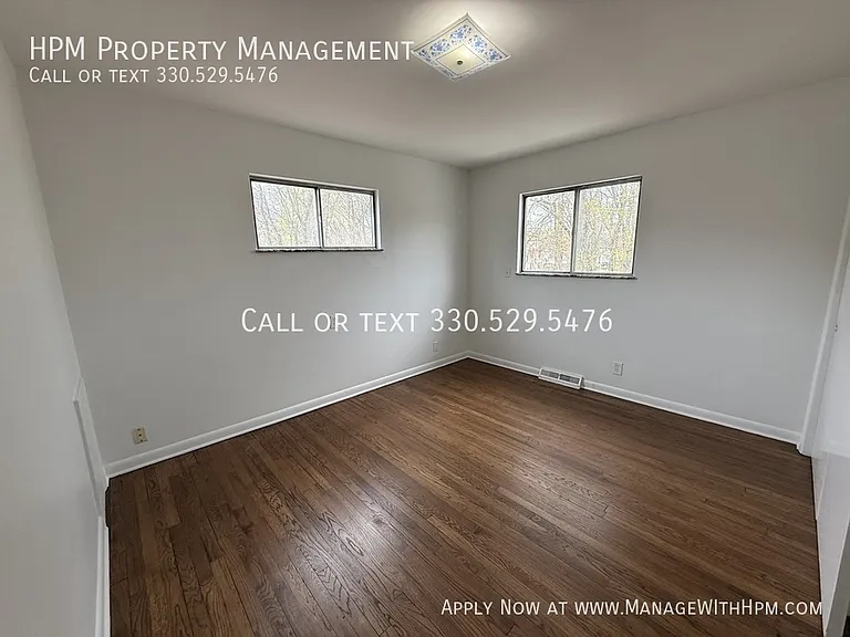15 W York St — Photo 21