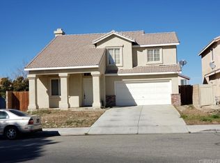 5419 Essex Dr, Palmdale, CA 93552