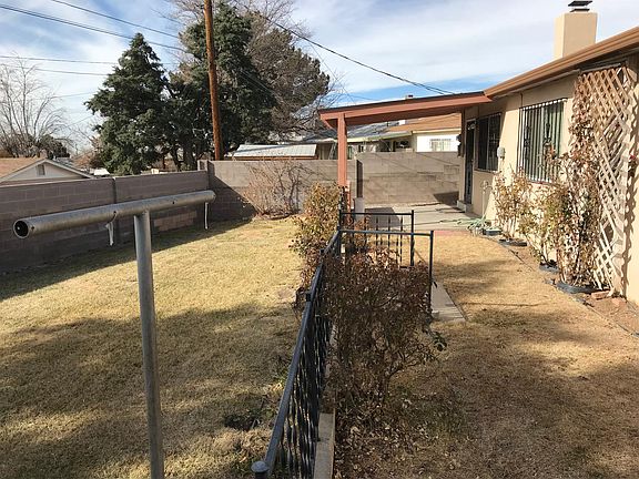 5th image of 11600 Versailles Ave NE