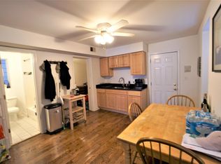 863 N Marshfield Ave #1F, Chicago, IL 60622