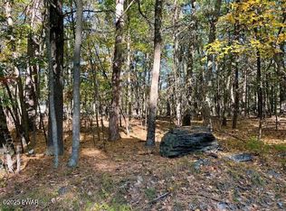 LOT 33 Primrose Ln, Dingmans Ferry, PA 18328