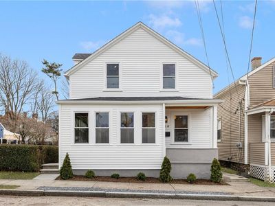 15 Sheffield Ave, Newport, RI, 02840