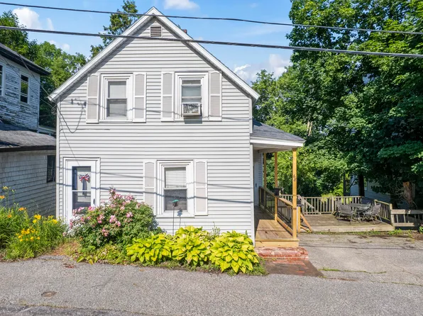 68 Newbury Street, Auburn, ME 04210