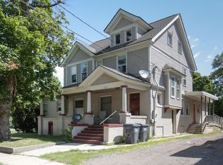 612 Douglas Ave, Kalamazoo, MI 49007