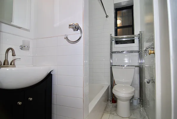 Rented by Building Equity Real Estate LLC | media 10