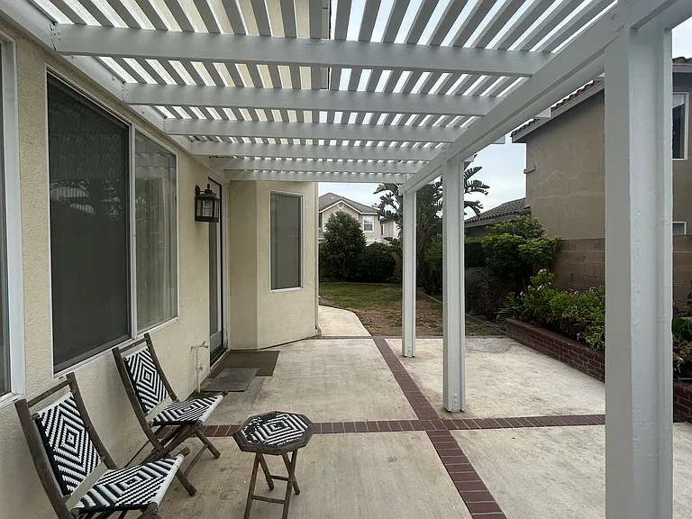 932 Torrey Pines Pl — Photo 17