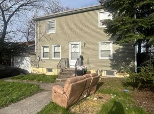 182 Midland Ave, Saddle Brook Twp., NJ 07663