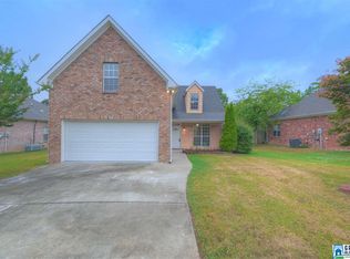 161 Daventry Dr, Calera, AL 35040
