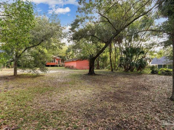 1011 N Reus St, Pensacola, FL 32501