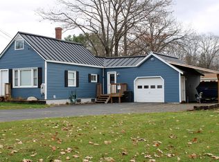 9 Summer St, Madison, ME 04950
