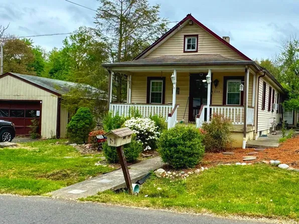 2259 Garden Ave, Warrington, PA 18976