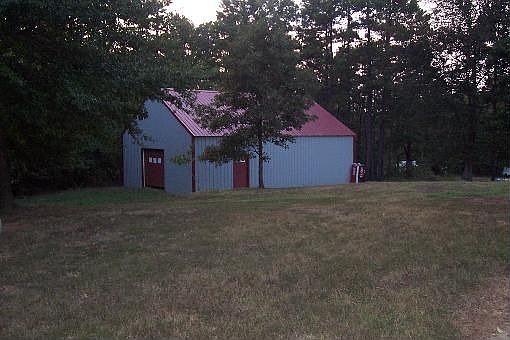 2nd image of 383 Baggett Rd