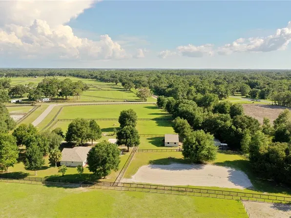 1930 SE 195th Ter, Morriston, FL 32668