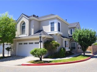 7321 Laura Ln, Reseda, CA 91335