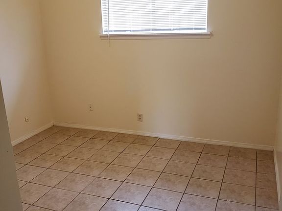 5th image of 453 Charleston St SE APT C
