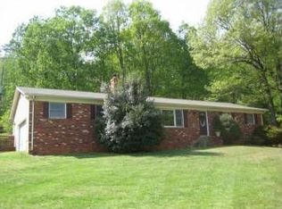 6658 Kelly Rd, Warrenton, VA 20187